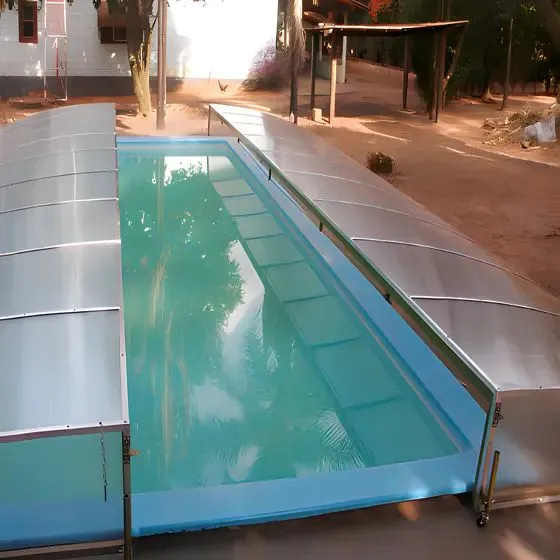 Cobertura Retrátil para Piscina em Salto SP Cobertura Retrátil para Piscina em Salto SP — Cobertura em passagem coberta entre ambientes