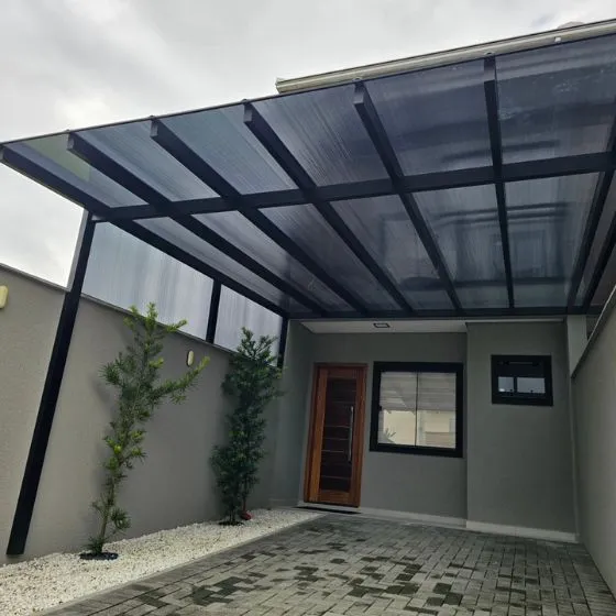 Pergolado Fixo de Ferro em Salto SP — Cobertura com estrutura metálica reforçada