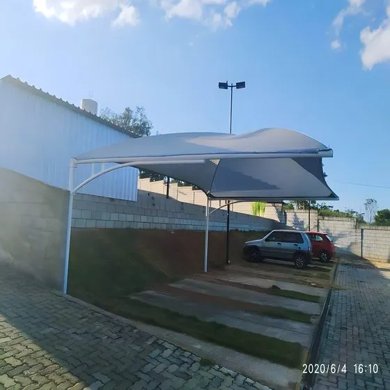 Sombreadores para Veículos em Salto SP Sombreadores para Veículos em Salto SP — Instalação em fachada comercial