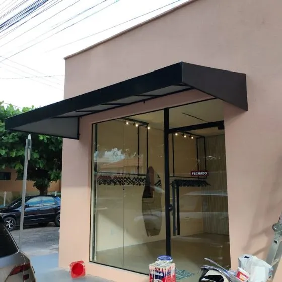 Toldo Fixo de Lona PVC em Salto SP Toldo Fixo de Lona PVC em Salto SP — Instalação em área gourmet com churrasqueira