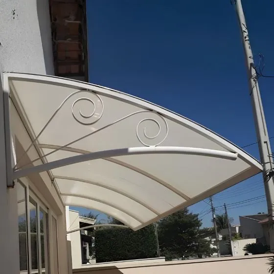 Toldo Policarbonato Alveolar em Salto SP Toldo Policarbonato Alveolar em Salto SP — Cobertura em área de piscina
